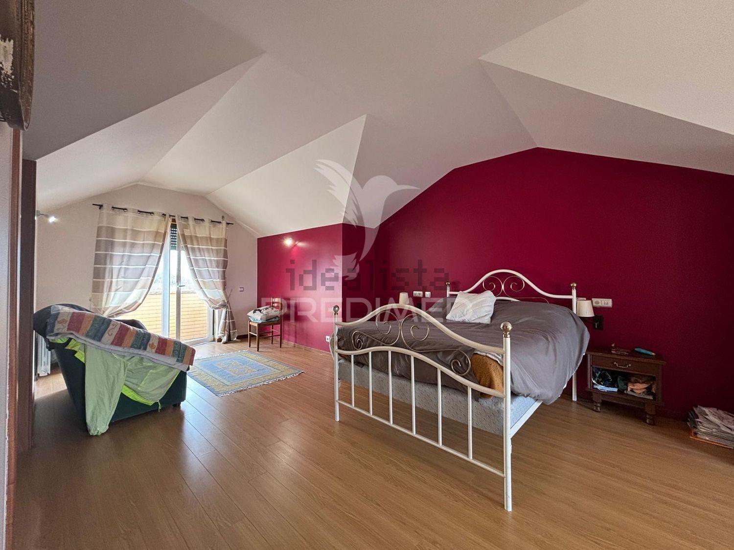 小楼房或独栋别墅出售在Rua da Boavista - 卧室