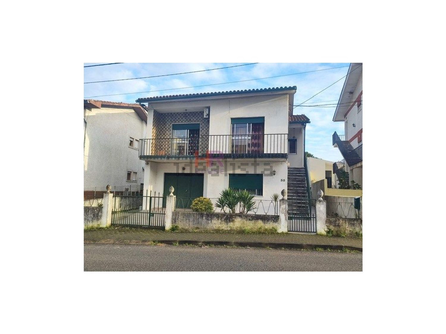 小楼房或独栋别墅出售在São Martinho do Bispo e Ribeira de Frades - 外立面