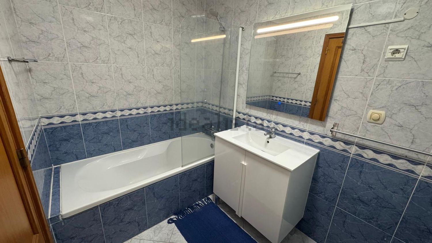 出租公寓 t2在Rua Fernão Mendes Pinto, 3 - 卫生间