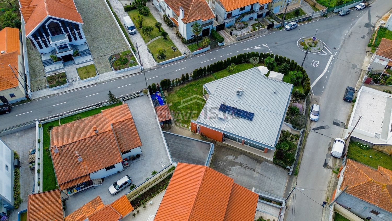 小楼房或独栋别墅出售在Rua Paço s/n - 游泳池
