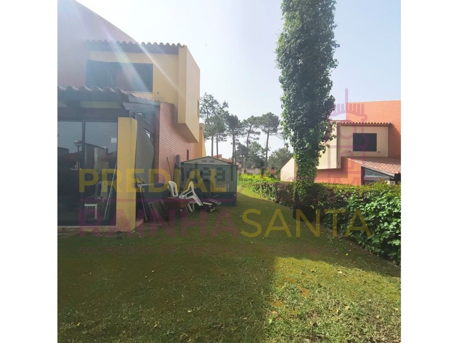 小楼房或独栋别墅出售在Praia de Mira - 花园