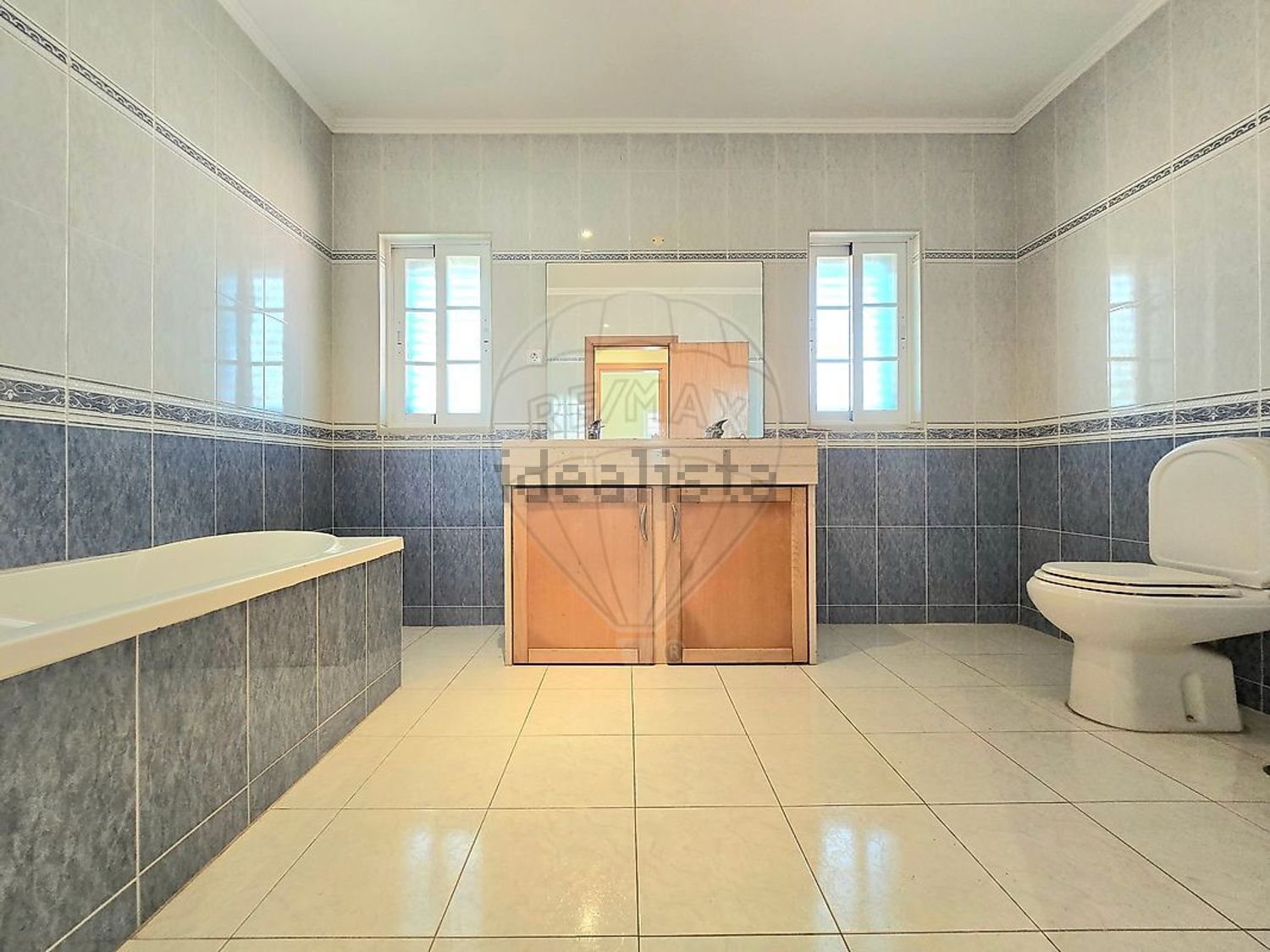 小楼房或独栋别墅出售在Rua de São Salvador da Bahia - 厨房