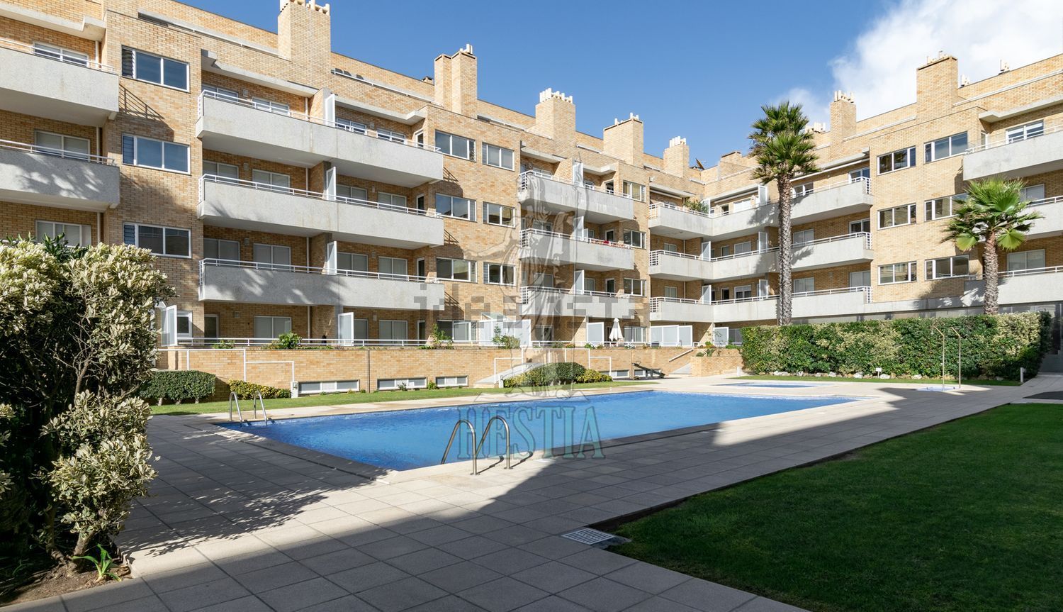 公寓 t2出售在Avenida Joaquim Oliveira e Silva, 373 - 游泳池