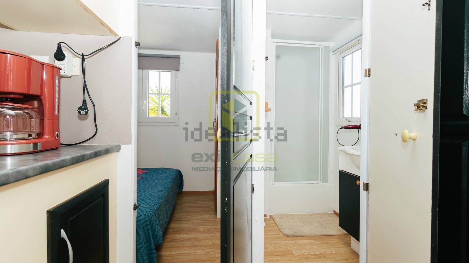 小楼房或独栋别墅出售在Lavos - 前厅