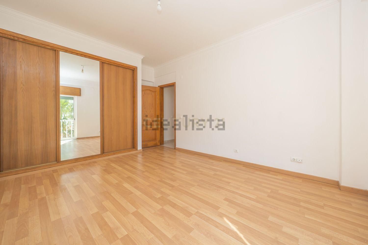 公寓 t2出售在Rua Cidade Debrecen - 居住