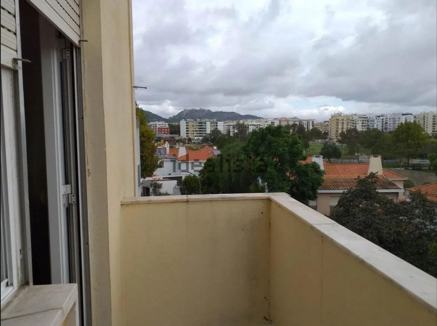 出租公寓 t3在Montalvão - 阳台
