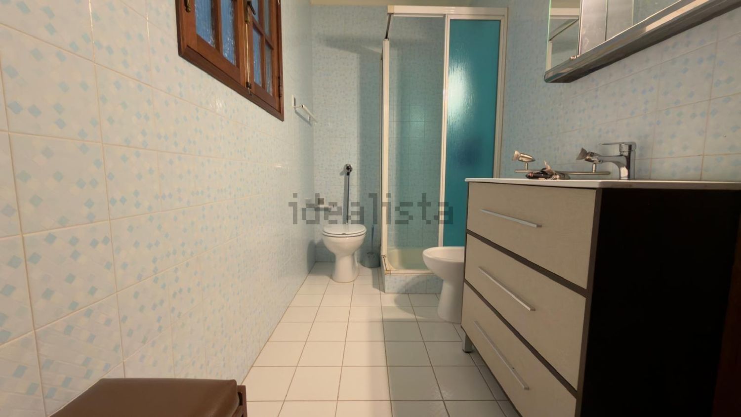 小楼房或独栋别墅出售在Eixo e Eirol - 卫生间