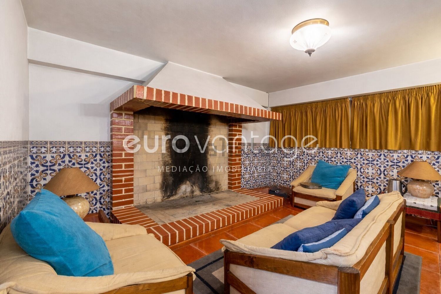 小楼房或独栋别墅出售在Rua Glória Barata Rodrigues s/n - 照片