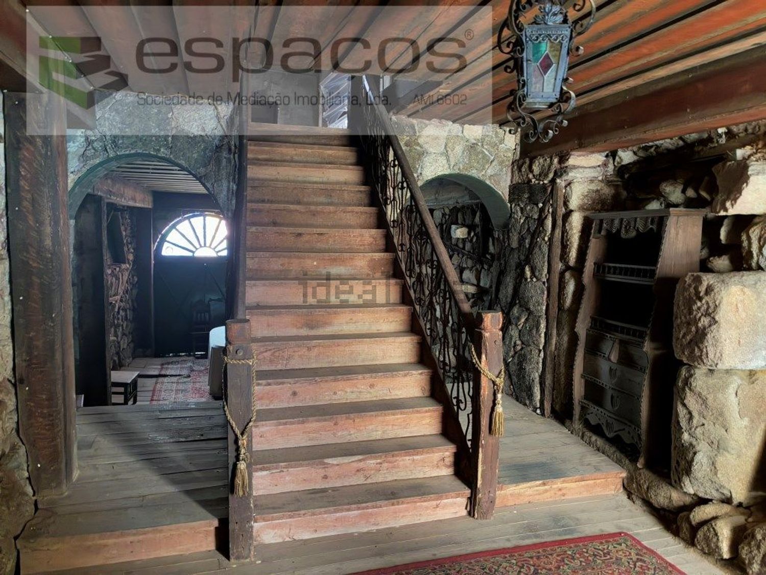 小楼房或独栋别墅出售在Fundão - Valverde - Donas - Aldeia de Joanes - Aldeia Nova do Cabo - 前厅