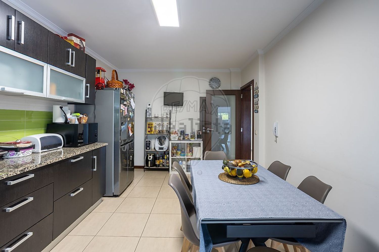 小楼房或独栋别墅出售在Rua Escola C+s - 厨房