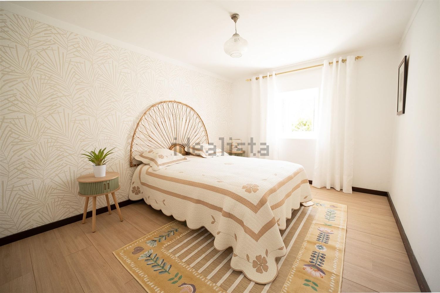 小楼房或独栋别墅出售在Rua dos Mestres, 240 - 卧室