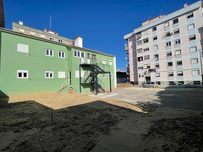 出租公寓 t3在Rua de Santo António, 17