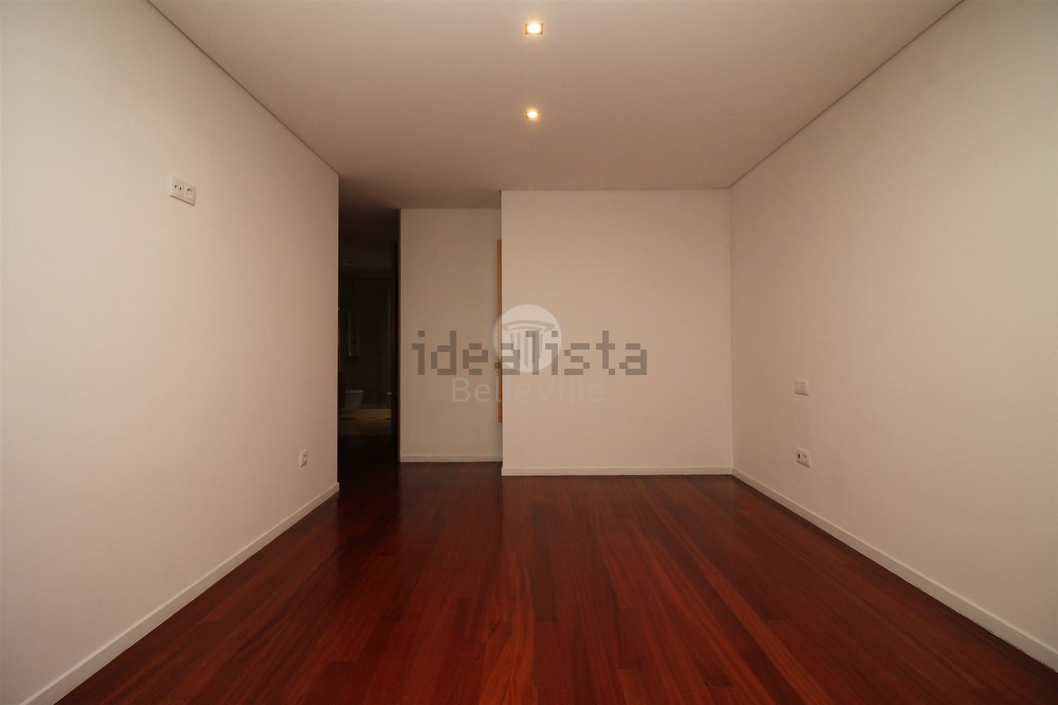 出租公寓 t2在Alameda das Antas, 691 - 过道