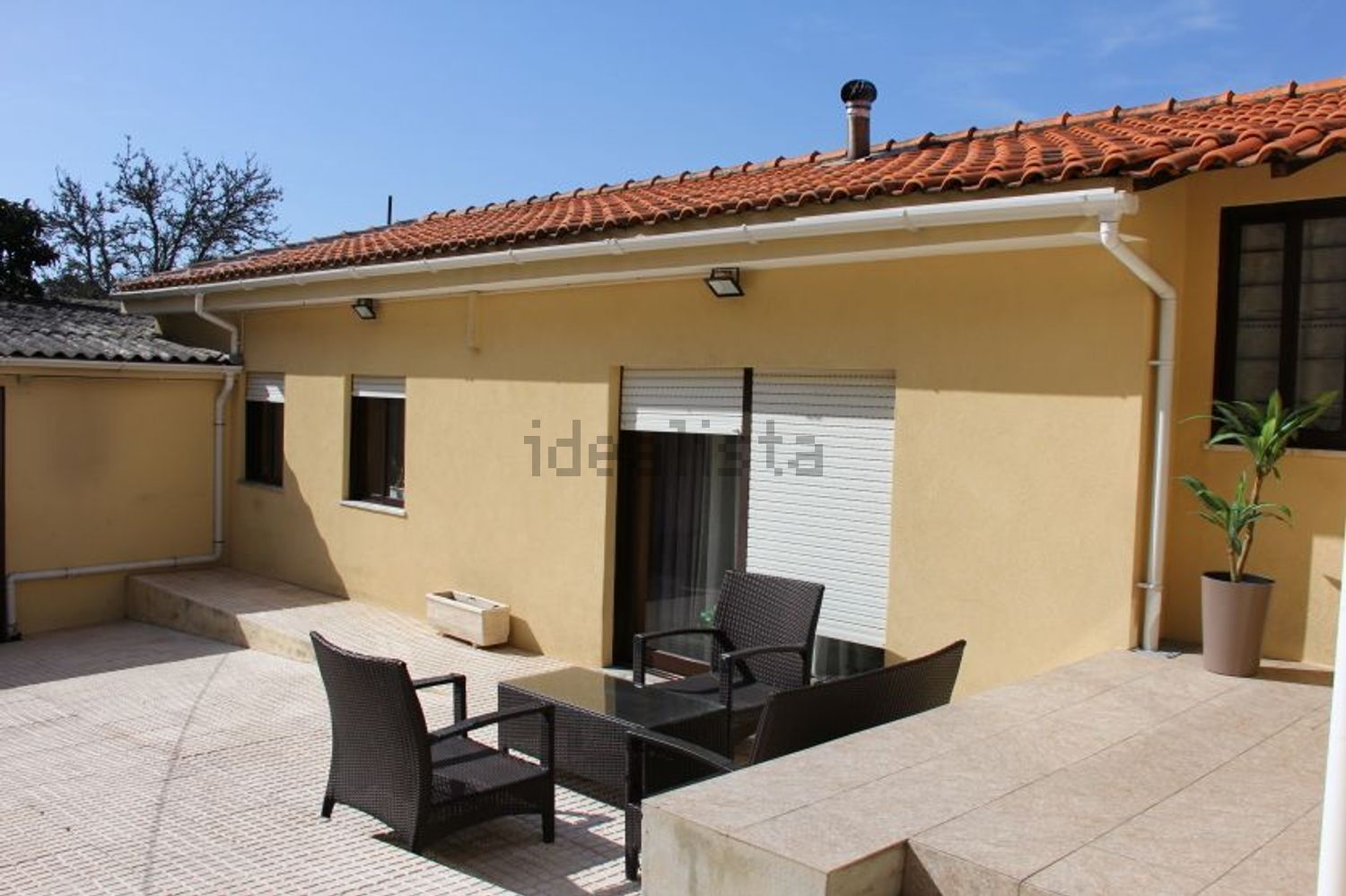 出租双拼别墅在Rua do Meiral, 424 - 阳台