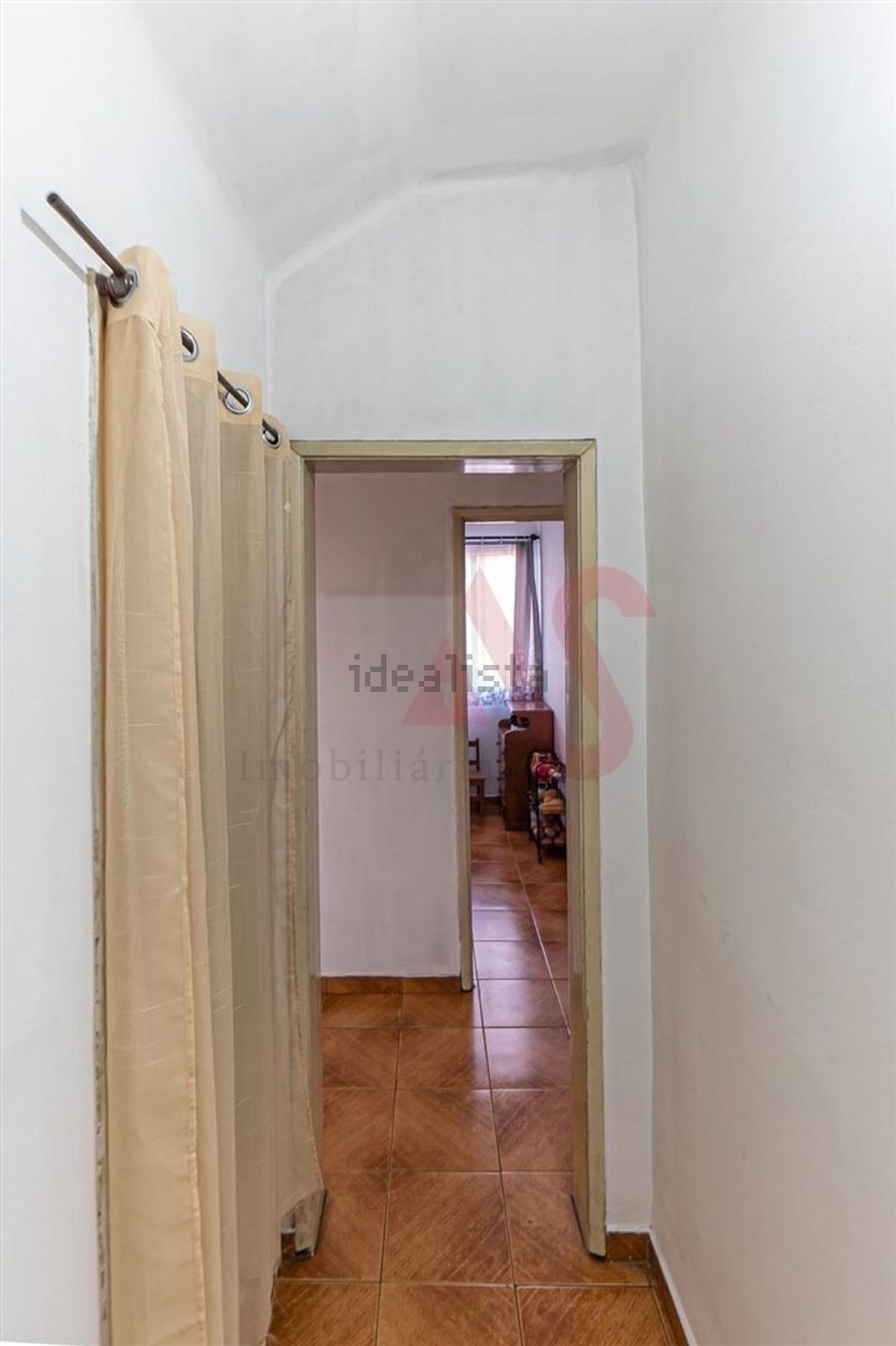 公寓 t2出售在Rua Alfageme de Santarém, 22 - 过道