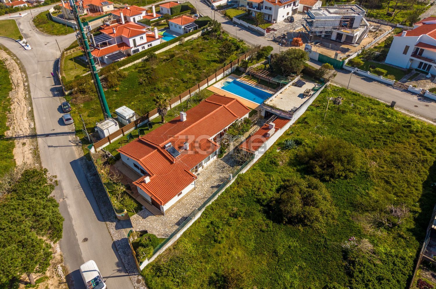 小楼房或独栋别墅出售在Bairro 15 - 视线