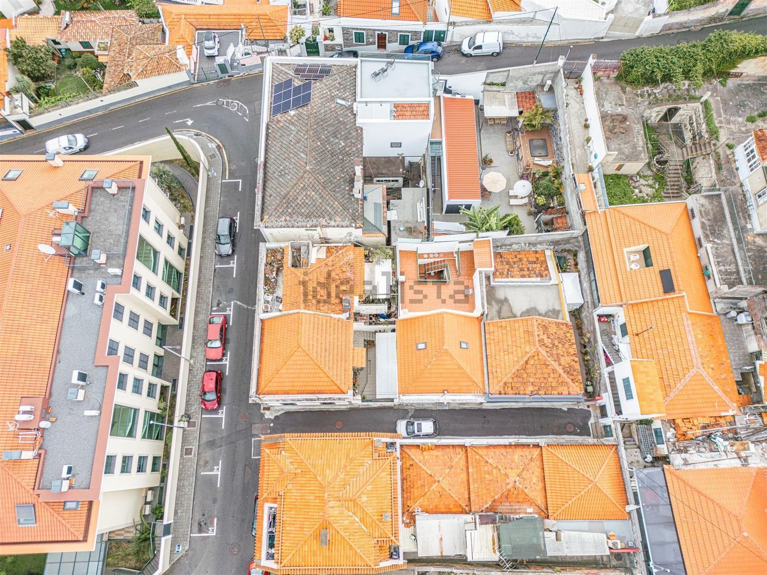 小楼房或独栋别墅出售在Rua Doutor Pestana Júnior, 13 - 游泳池