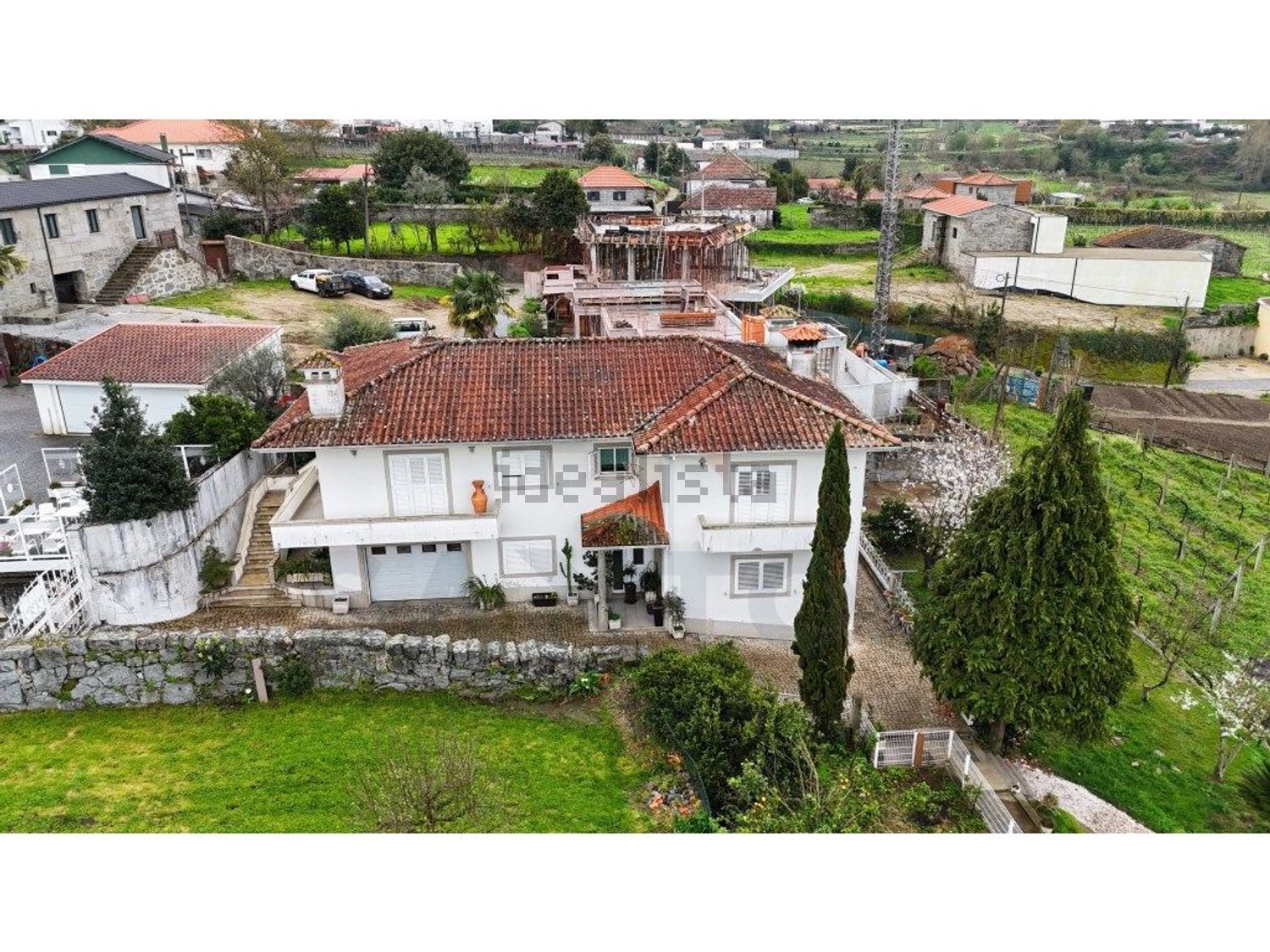 小楼房或独栋别墅出售在Rua Doutor Oliveira da Fonseca - 外立面