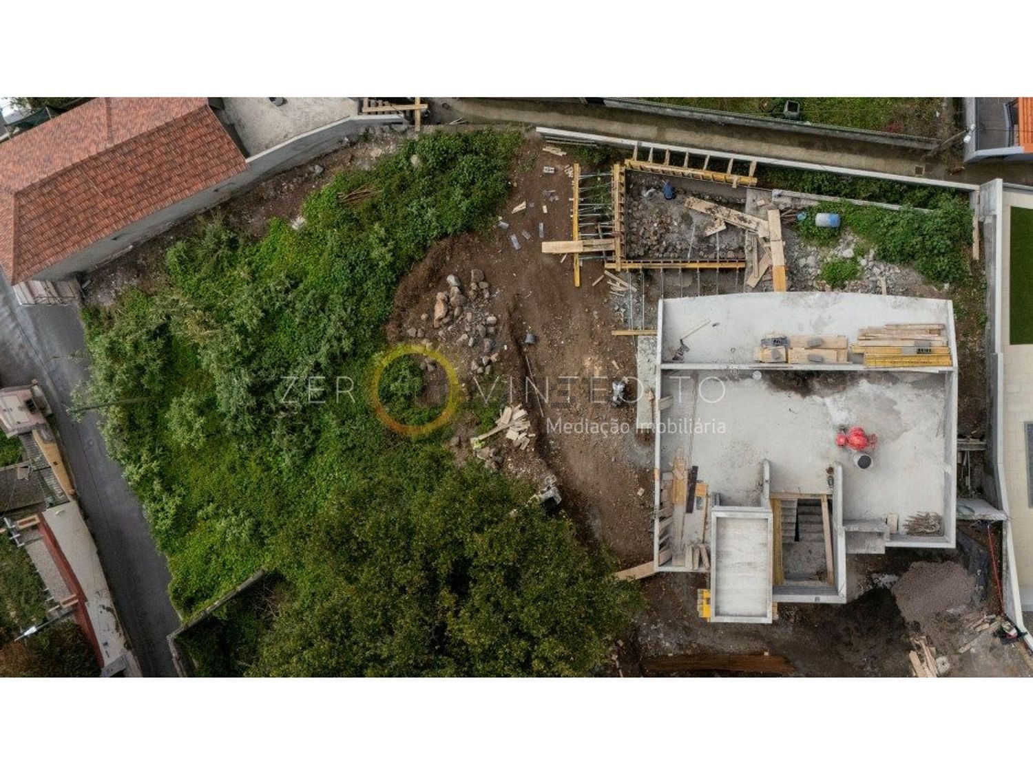 小楼房或独栋别墅出售在Rua Urbanização da Quinta de Santana - 平面图