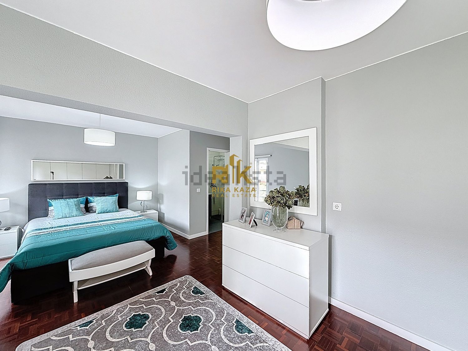 公寓 t4出售在Avenida da Madalena , Conjunto Habitacional Madalena , Bloco F2 s/n - 卧室