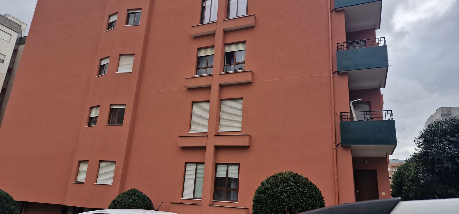 出租公寓 t3在Rua Padre António Vieira, 53