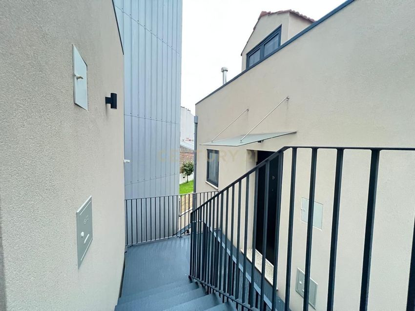 公寓 t1出售在Rua França Júnior, 712