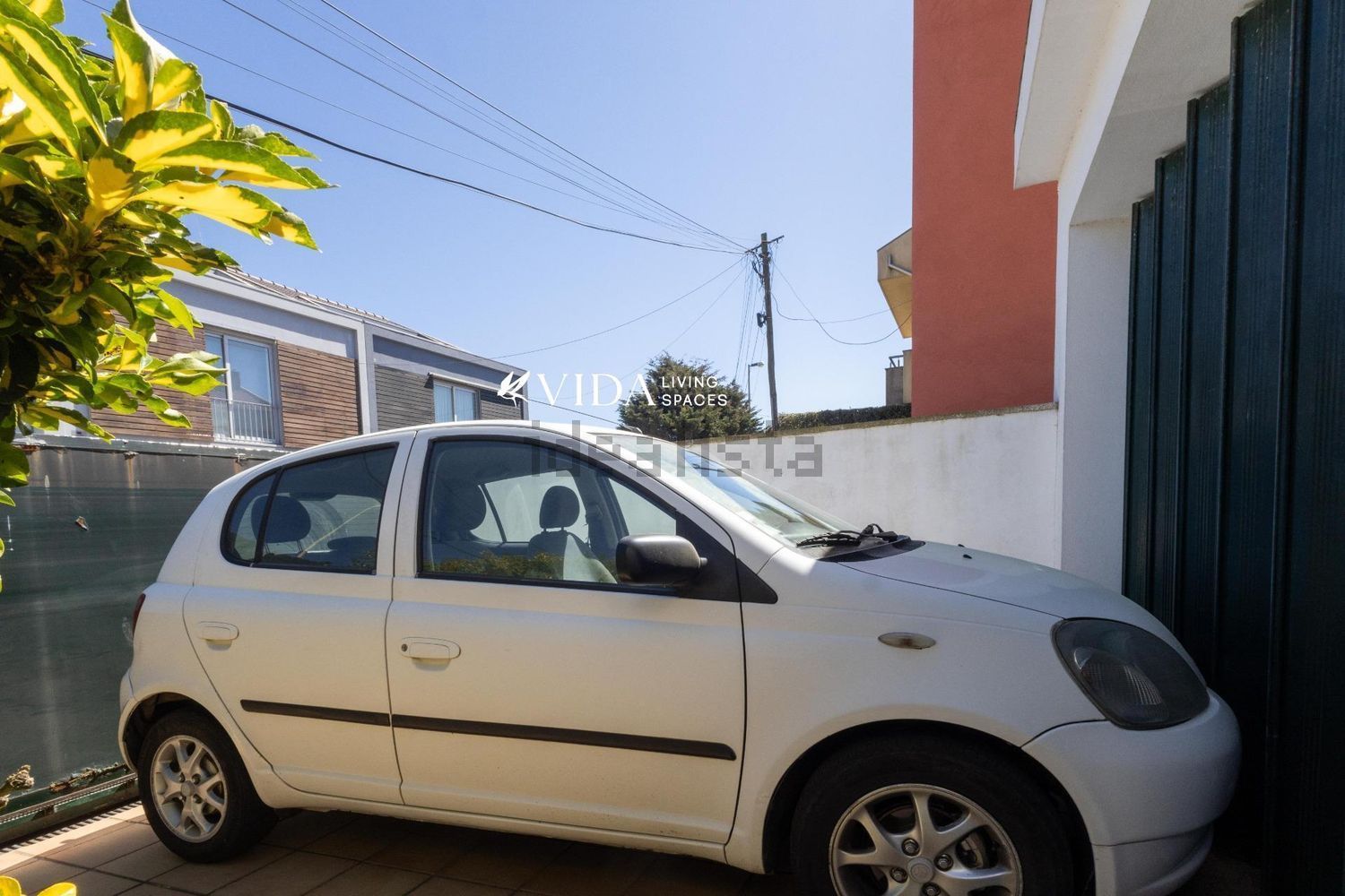 小楼房或独栋别墅出售在 Perafita - Lavra - Santa Cruz do Bispo - 门廊