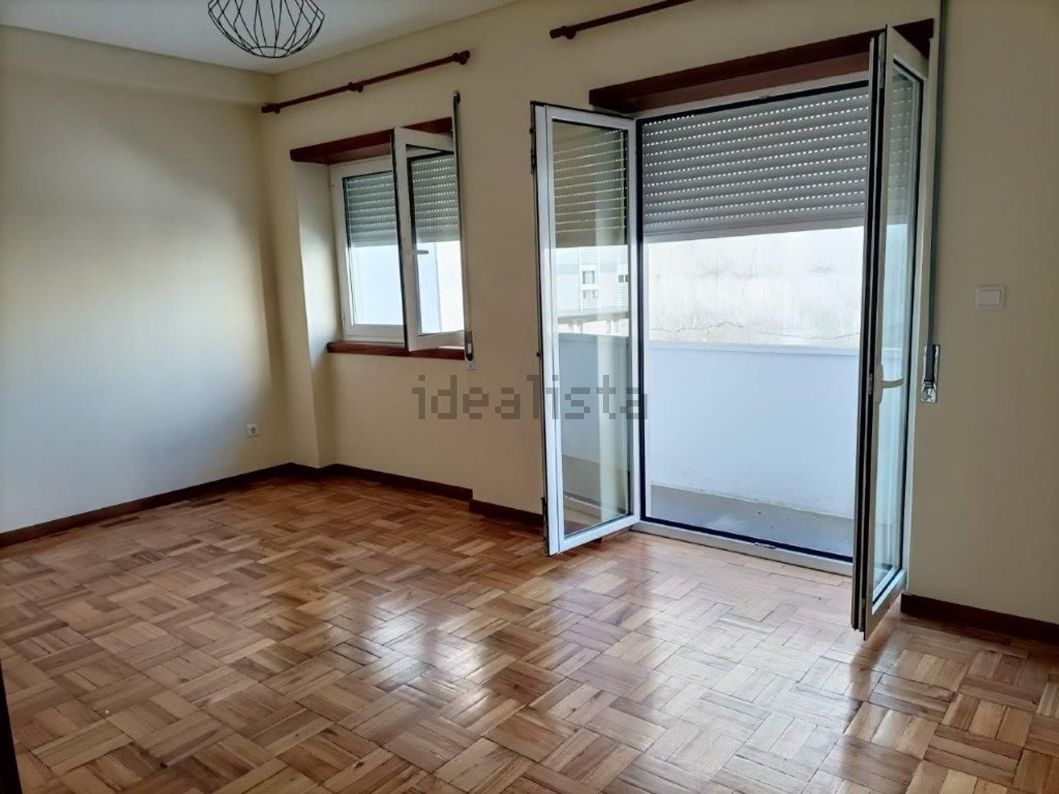 出租公寓 t3在Avenida João XXI, 674 - 居住