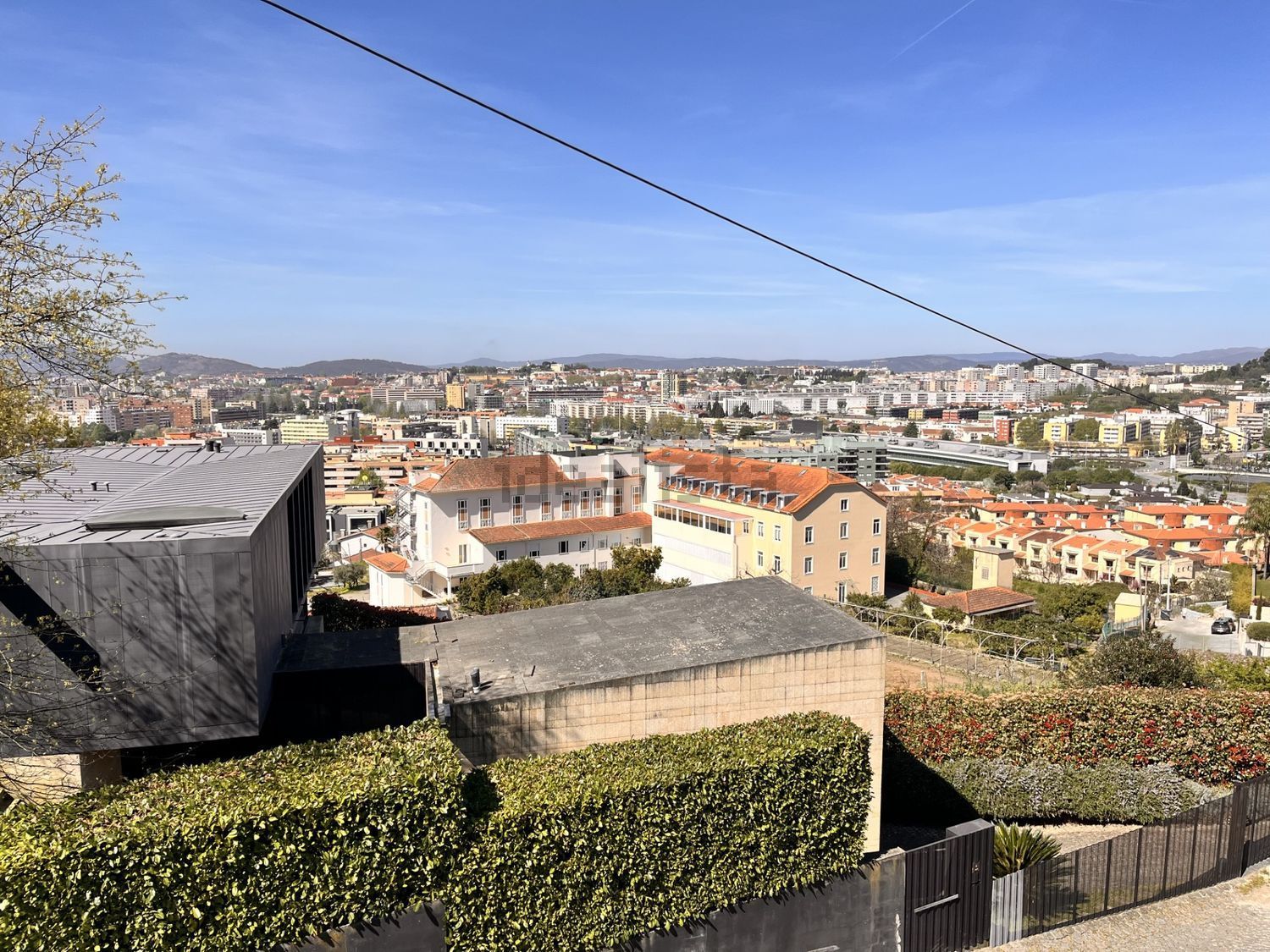 双拼别墅出售在Rua do Loureiro, 20 - 照片