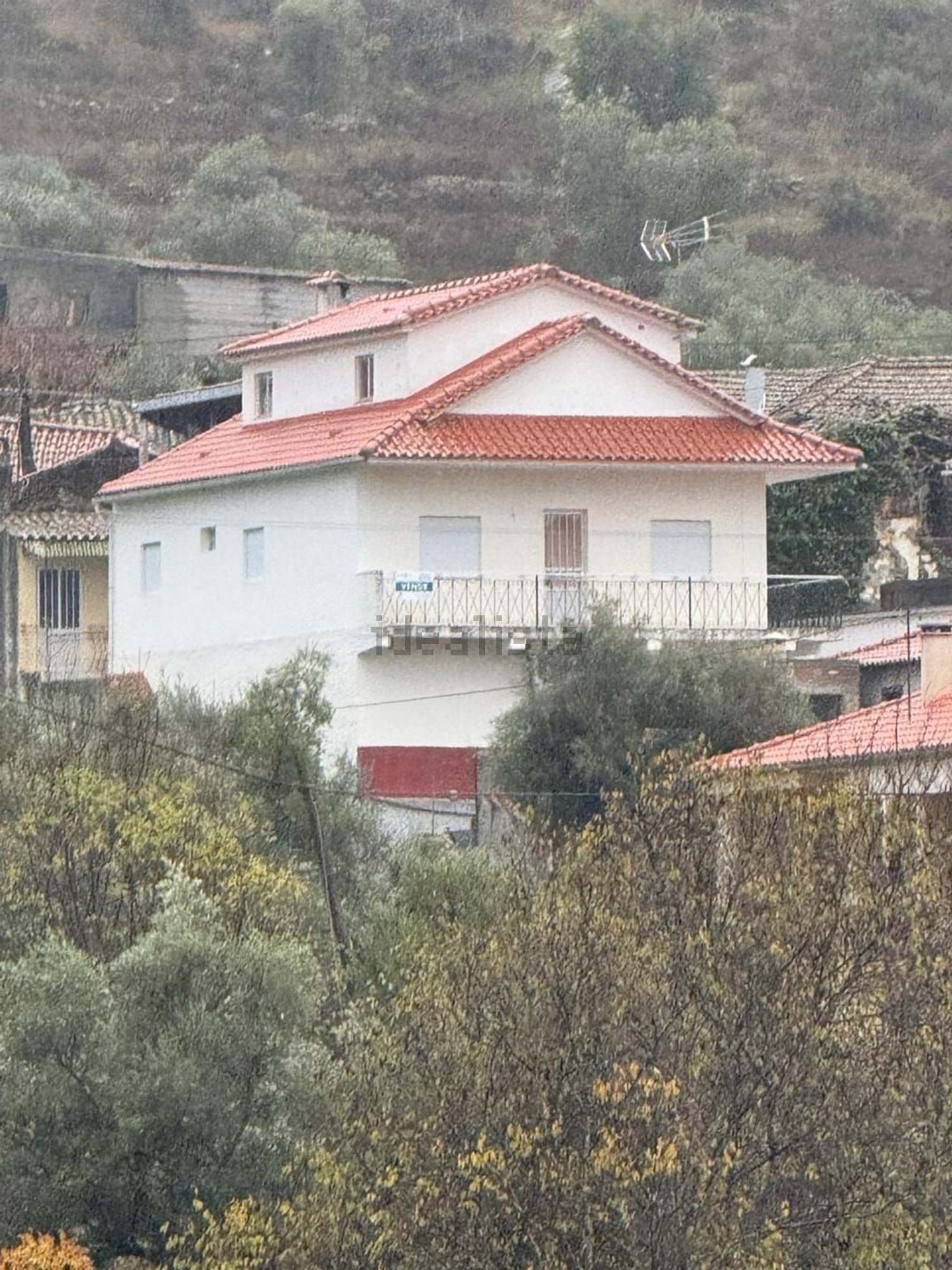 小楼房或别墅出售在Rua do Cabo do Lugar - 外立面