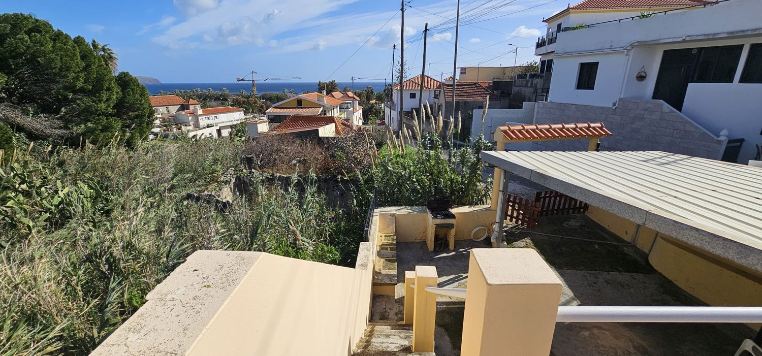 小楼房或独栋别墅出售在Porto Santo - 照片