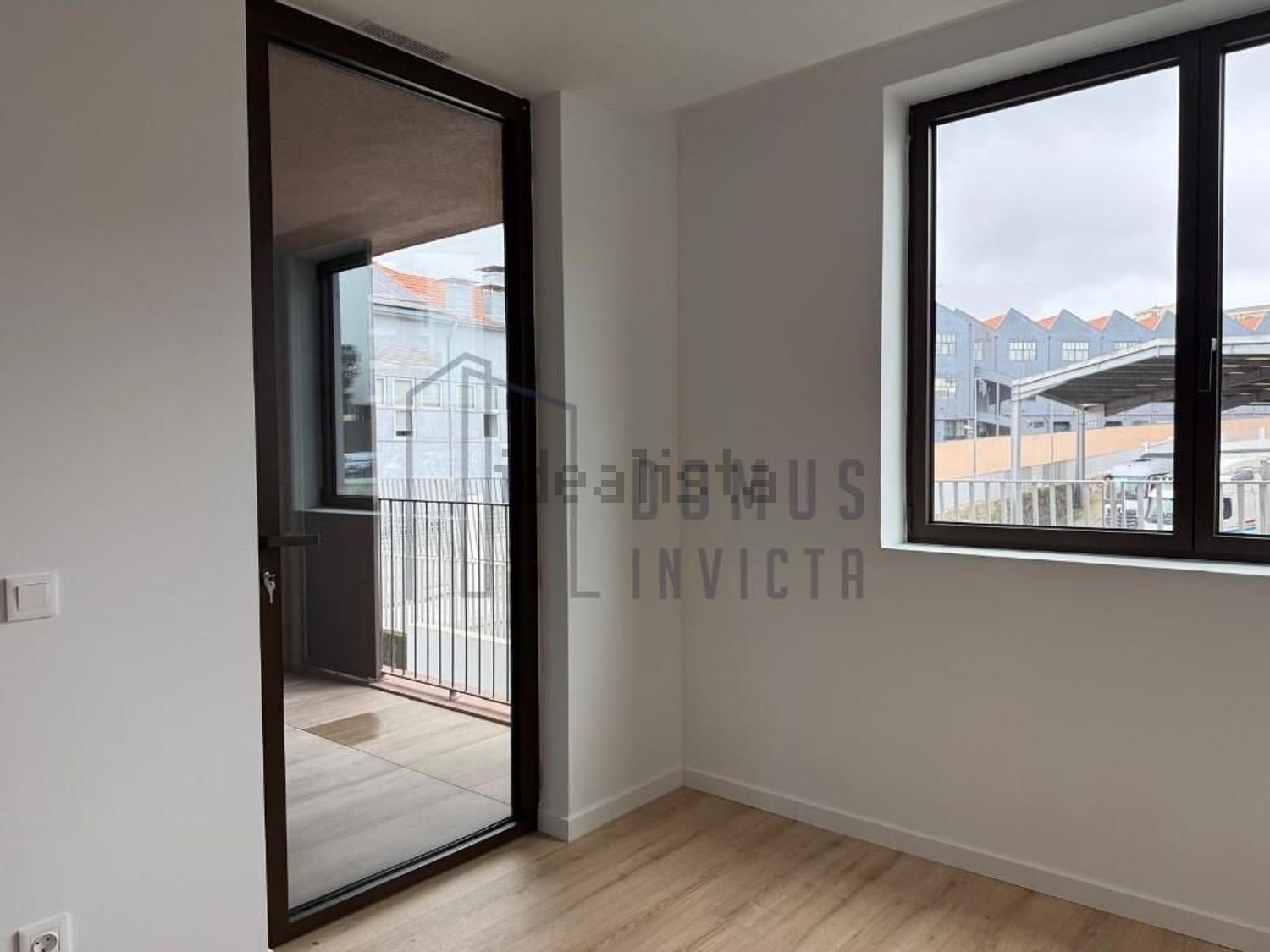 出租公寓 t1在 Hospital São João - Pólo Universitário - 居住