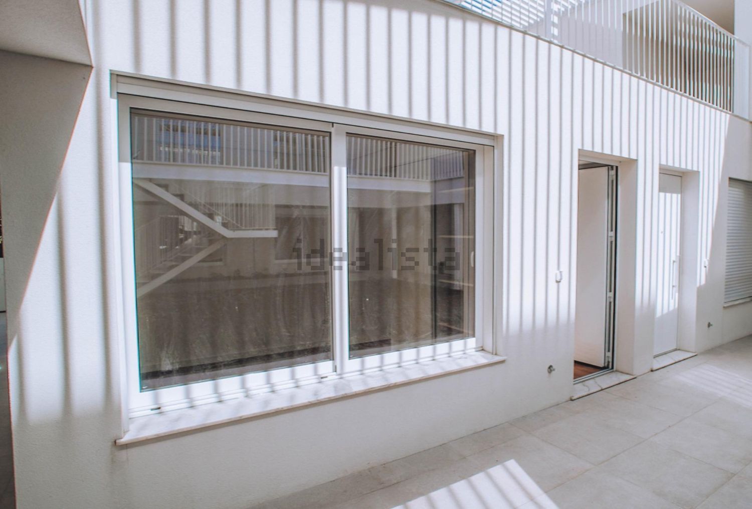 公寓 t1出售在Rua Paulo VI, 91 - 阳台