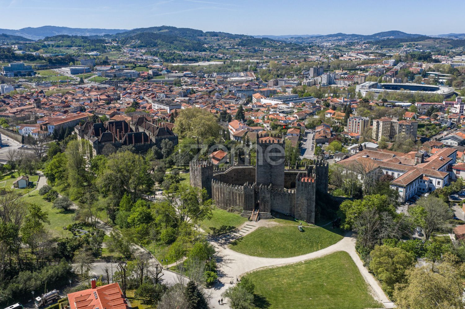 小楼房或独栋别墅出售在Rua de Santa Maria, 58 - 详情