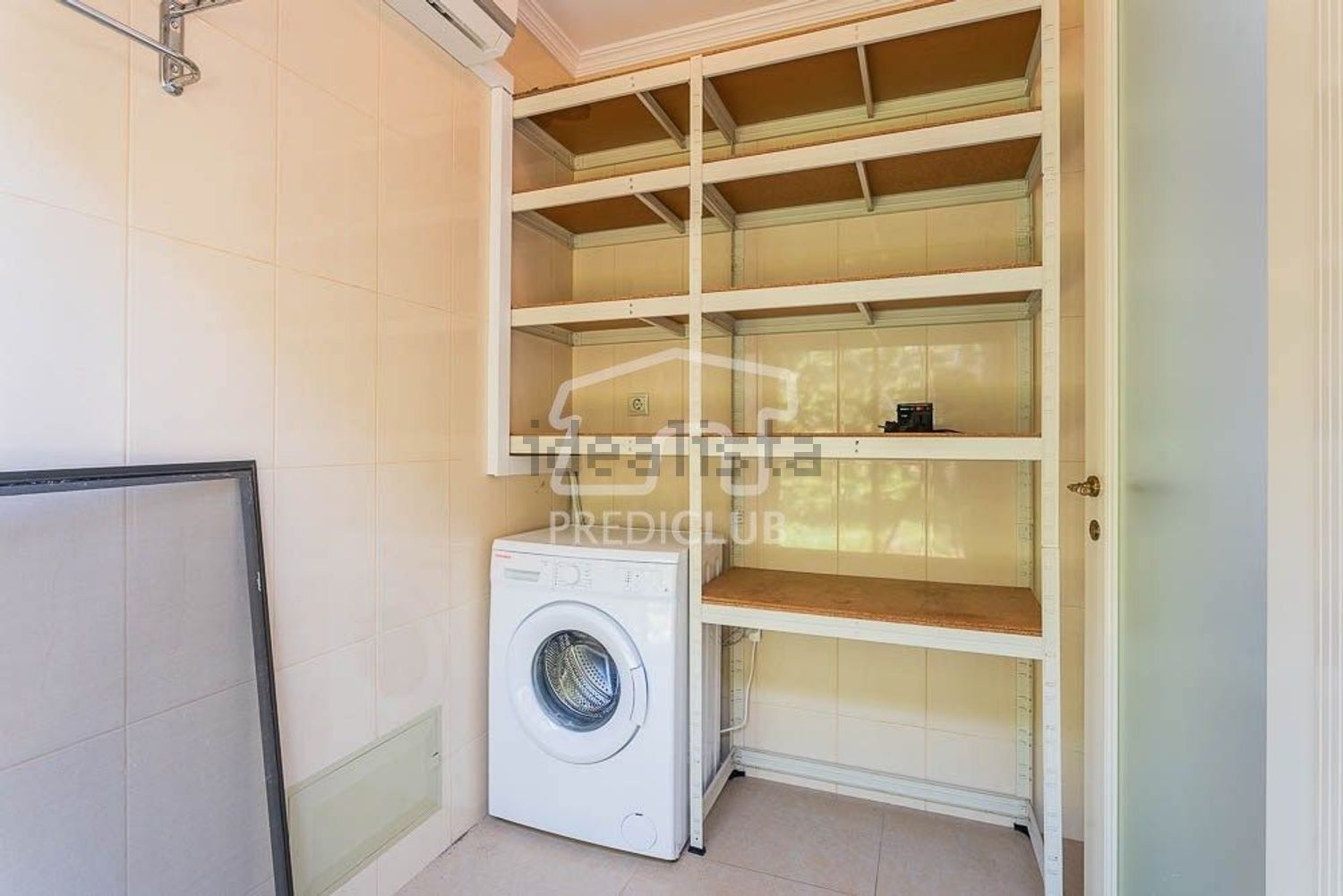 小楼房或别墅出售在Santa Rita - Pico do Funcho - 试衣间