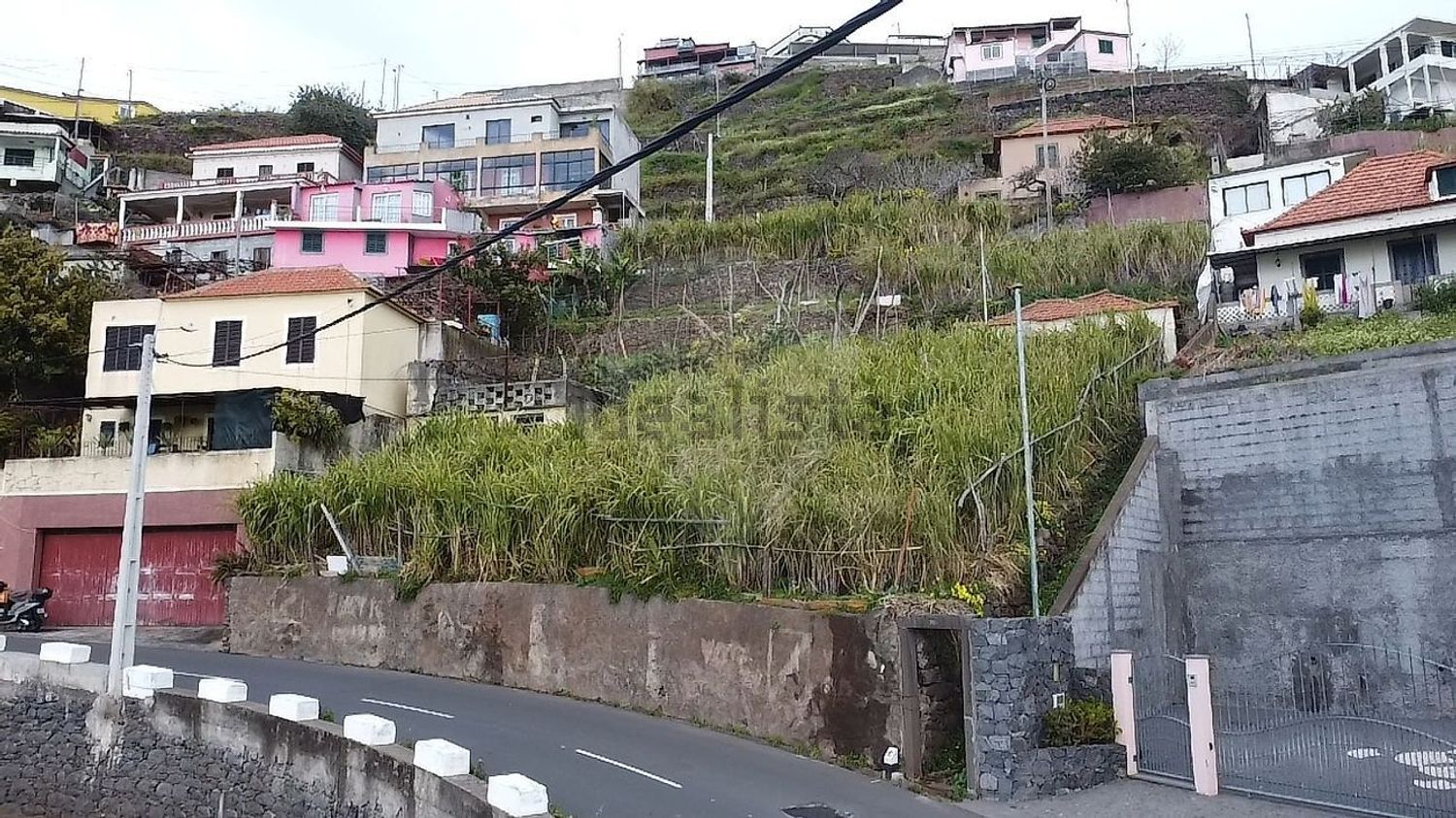 小楼房或独栋别墅出售在Travessa do Lombinho - 照片