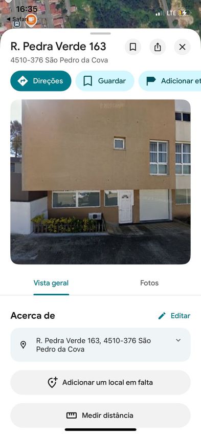 双拼别墅出售在Rua Particular da Pedra Verde, 1