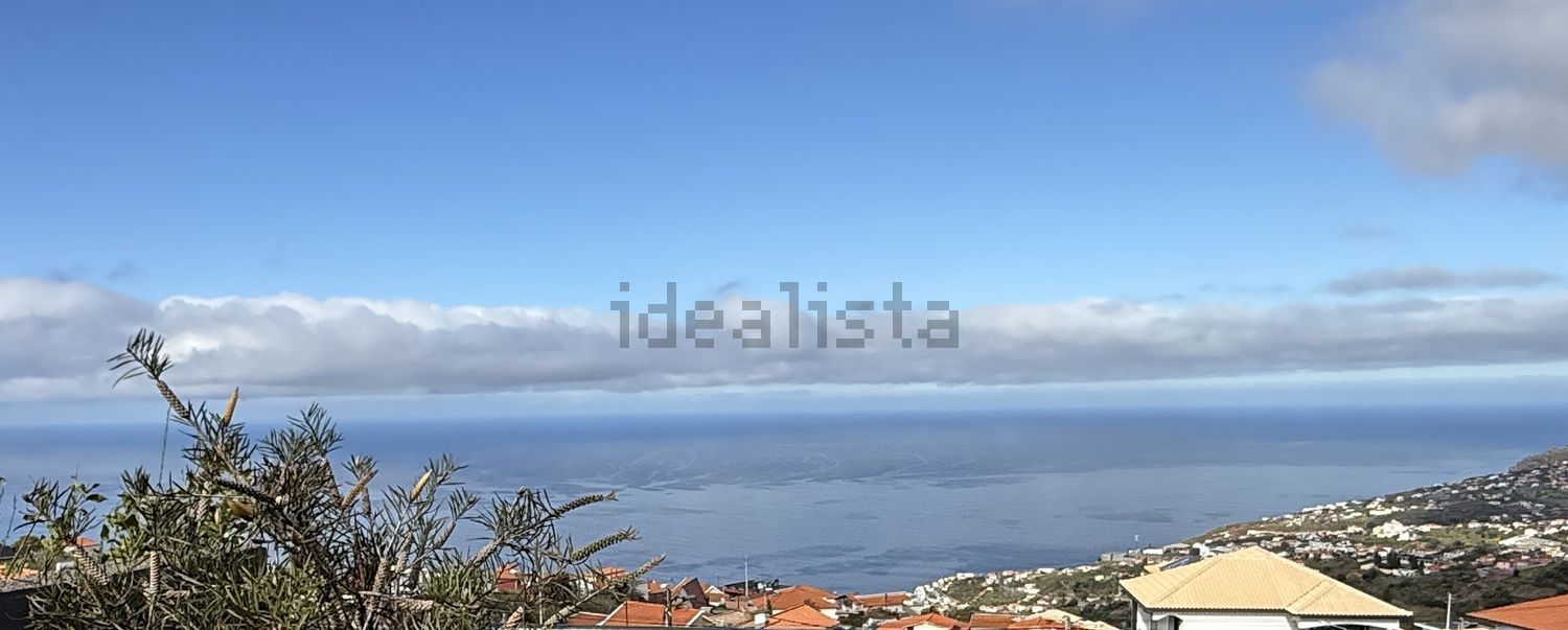 小楼房或独栋别墅出售在Arco da Calheta - 视线