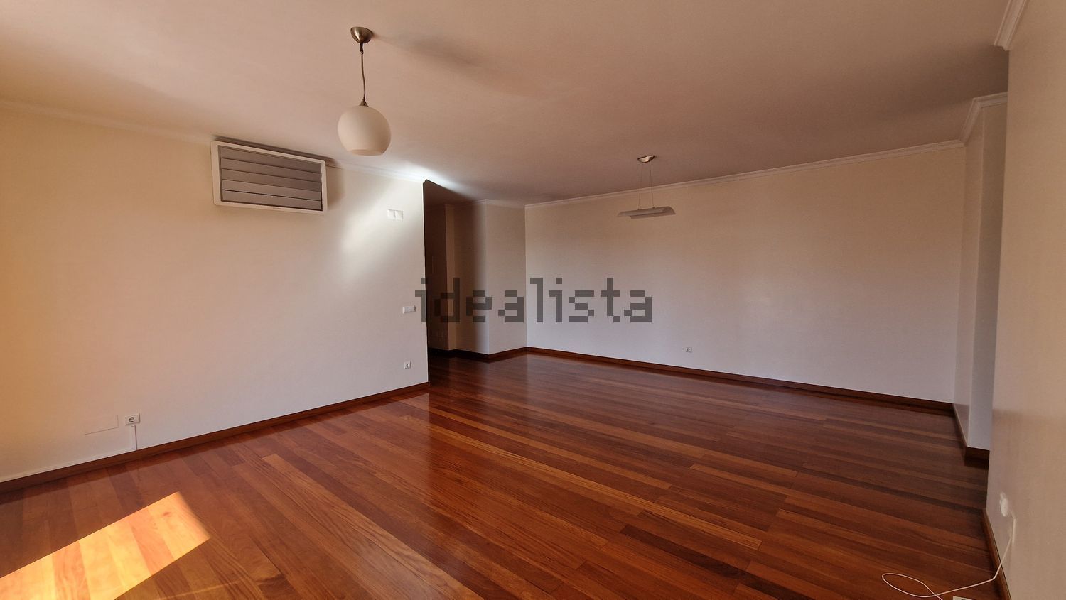 出租公寓 t2在Avenida da Madalena, 85 - 客厅