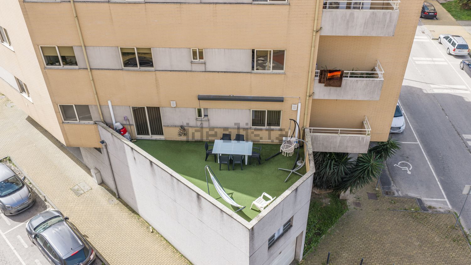 公寓 t2出售在Rua José da Cunha, 49 - 阳台