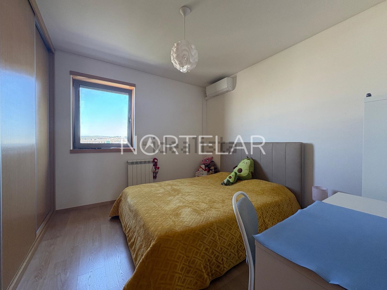 公寓 t3出售在Rua Dom Pedro V, 595 - 卧室