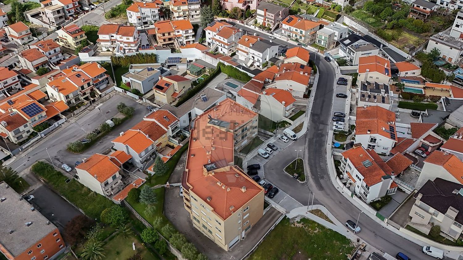 公寓 t2出售在Rua dos Castanheiros, 292 - 外立面
