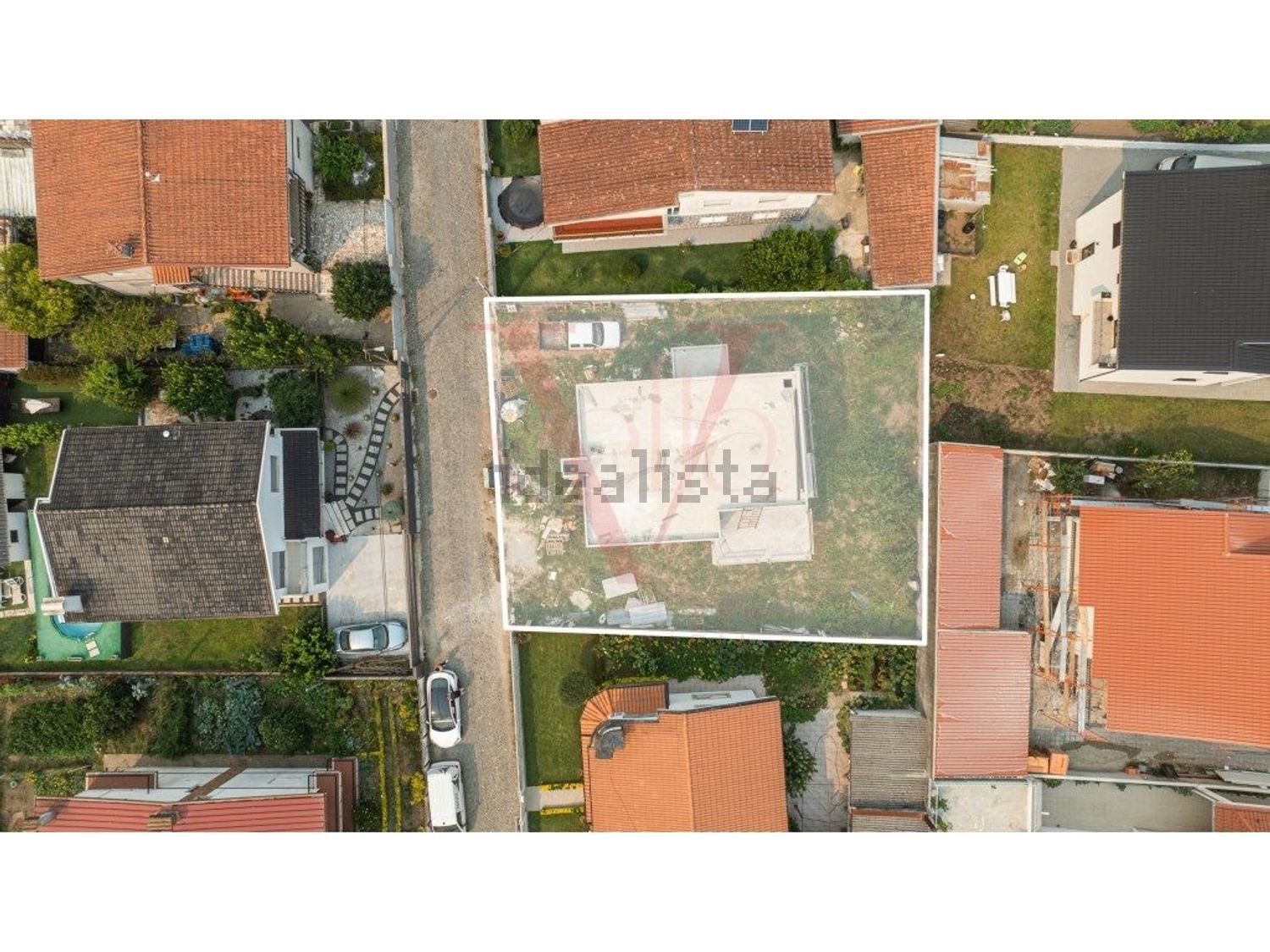 小楼房或独栋别墅出售在Rua de Mira Cávado - 视线