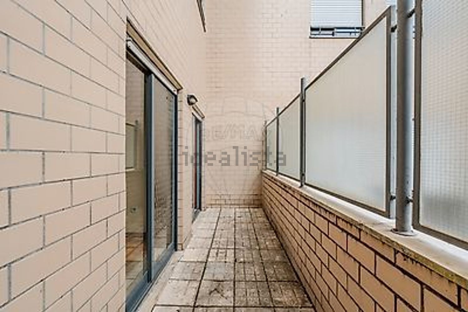公寓 t2出售在Rua Germão Galharde, 20 - 阳台