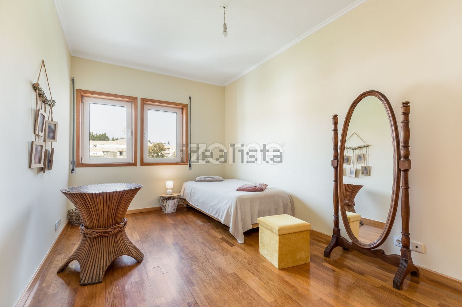 复式公寓出售在Rua Associação Recreativa de Francelos, 220 - 卧室