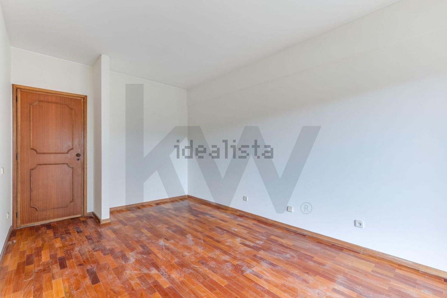 公寓 t2出售在Rua de Pinto Bessa s/n - 居住