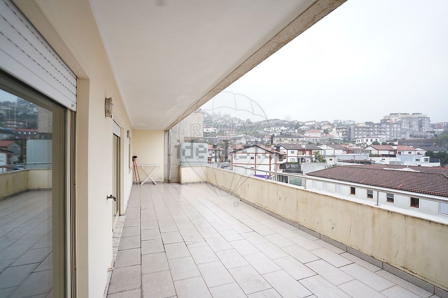 复式公寓出售在Rua Costa Guimarães, 97 - 阳台