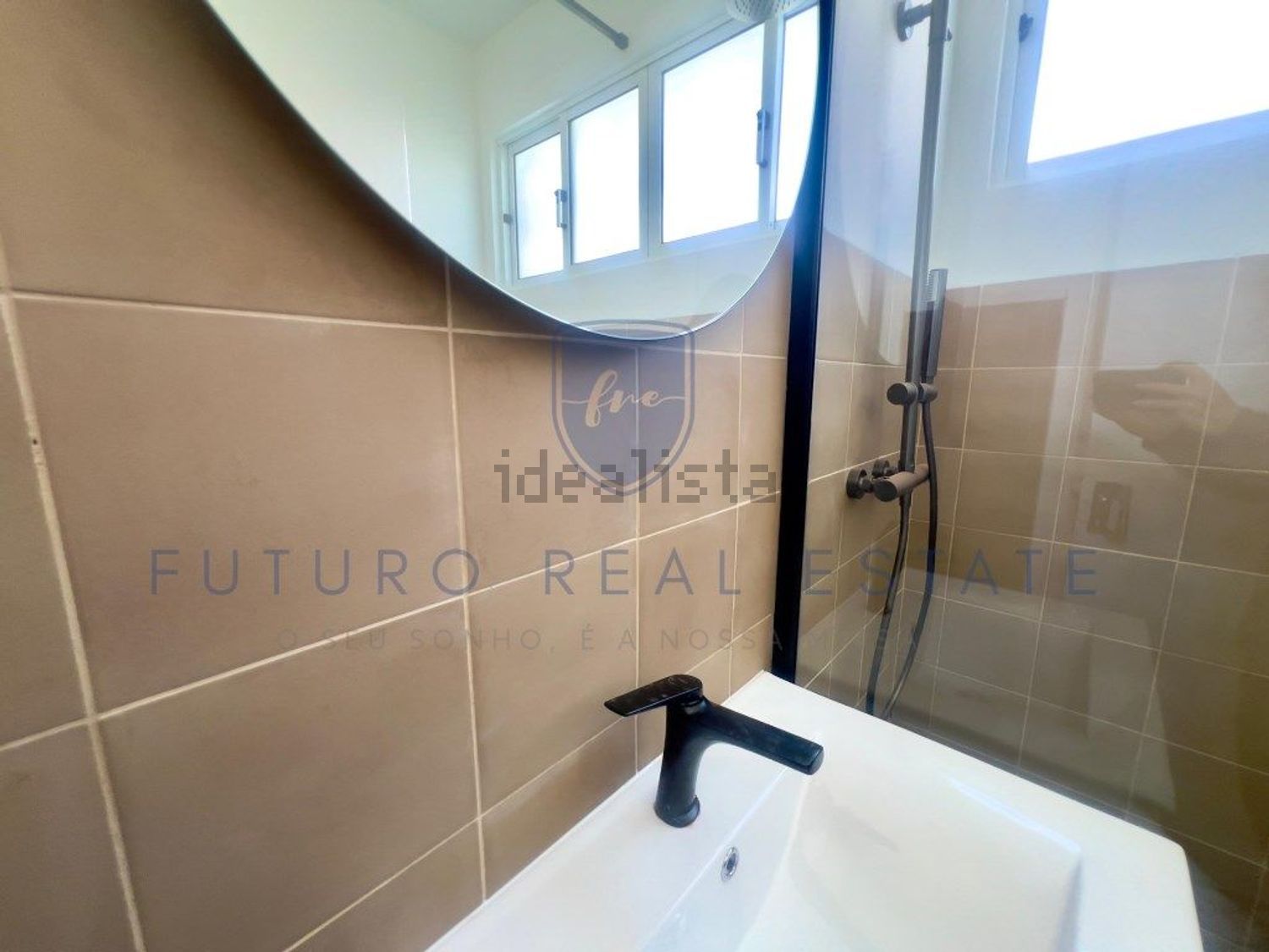 出租小楼房或独栋别墅在Santa Maria Maior - 卫生间