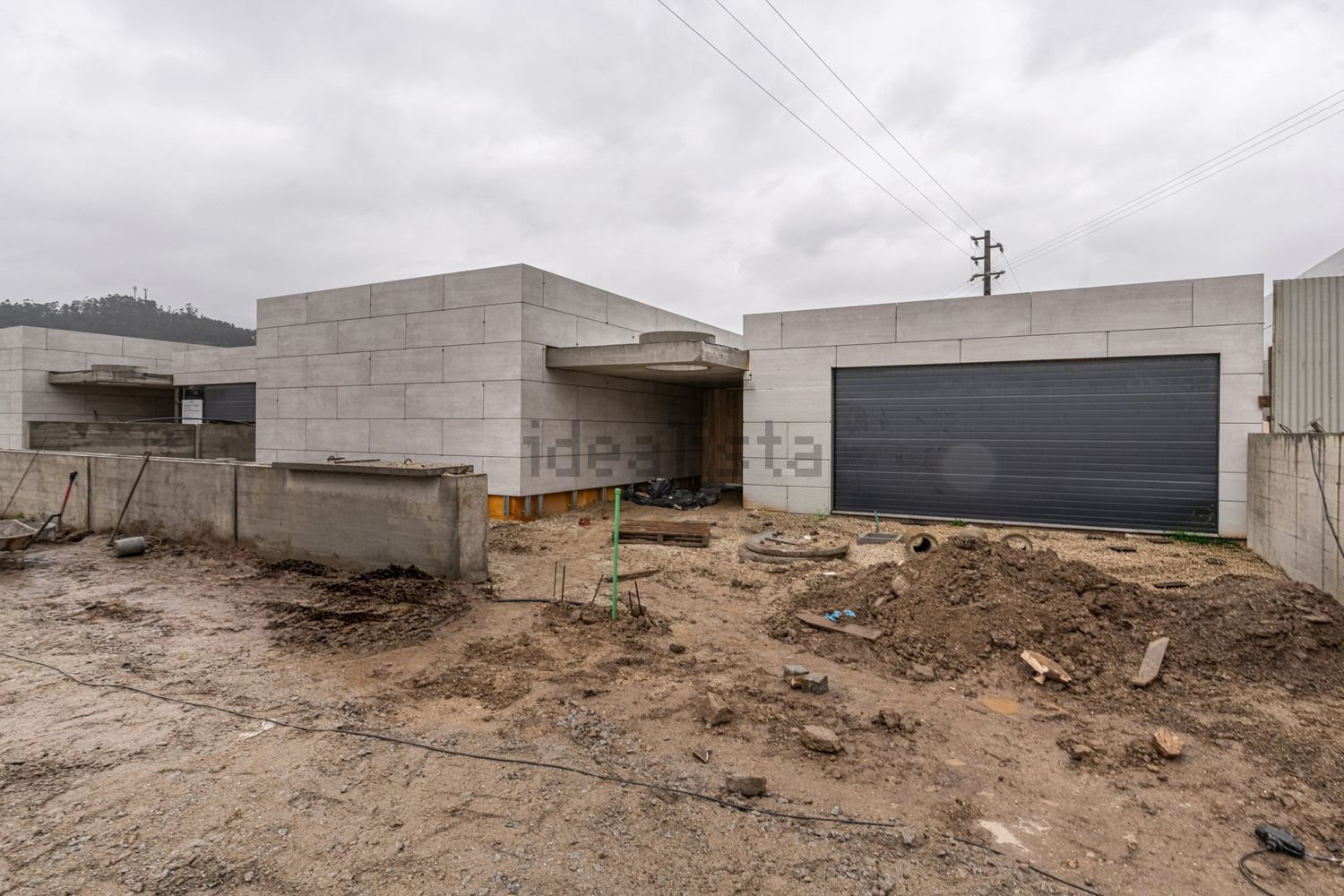 小楼房或独栋别墅出售在Rua do Codeçoso, 8 - 施工照片