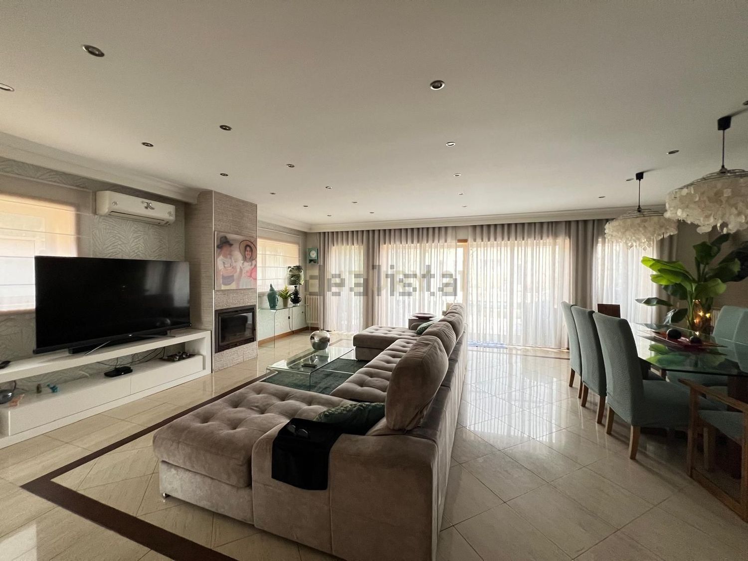 双拼别墅出售在Rua Custódio Pereira Ramos s/n - 客厅